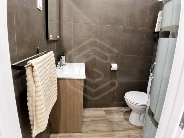 Image No.17-2 Bed Apartment for sale