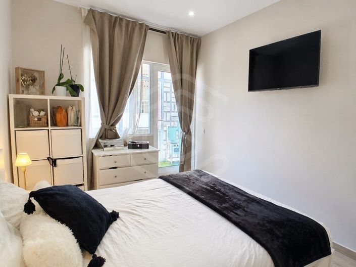 Image No.13-2 Bed Apartment for sale