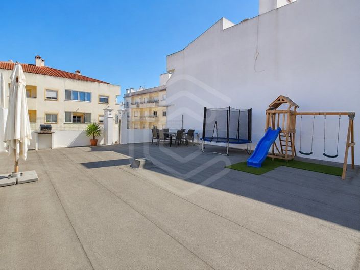 Image No.20-2 Bed Apartment for sale