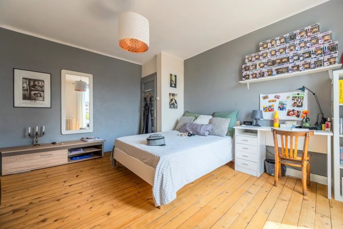 Image No.13-5 Bed House for sale