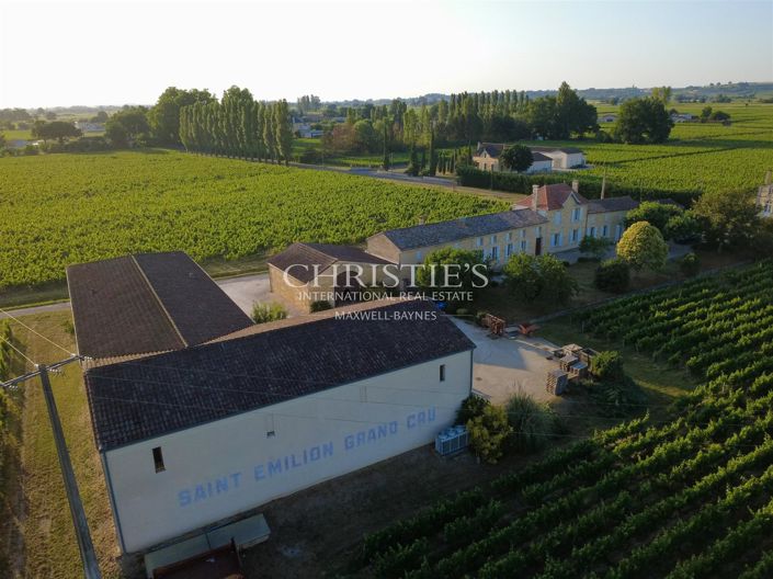 Image No.3-Propriété de 7 chambres à vendre à Saint-Emilion
