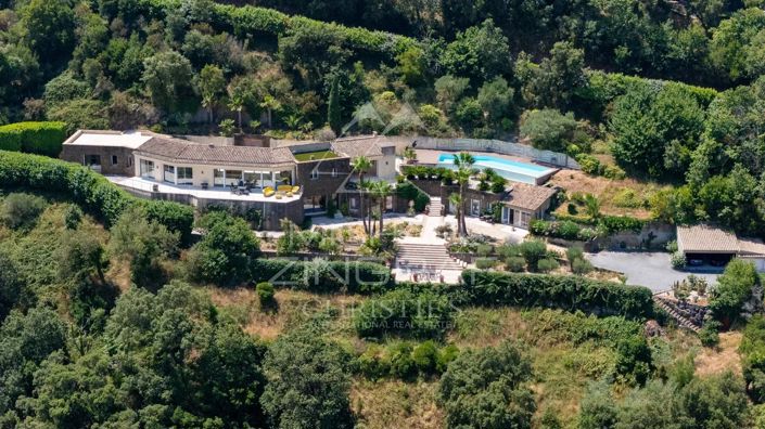 Image No.18-5 Bed House for sale
