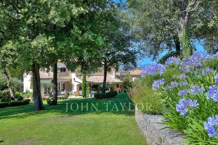 Image No.24-4 Bed House for sale