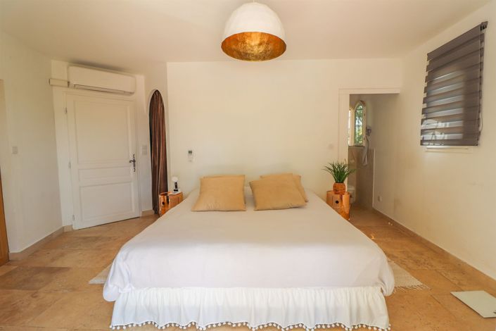 Image No.15-4 Bed House for sale