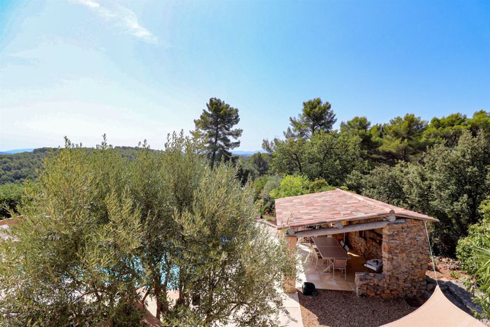 Image No.24-4 Bed House for sale