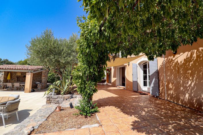 Image No.38-4 Bed House for sale