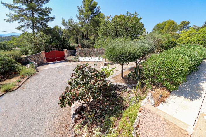 Image No.41-4 Bed House for sale