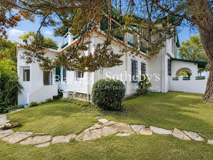 Image No.2-4 Bed Apartment for sale