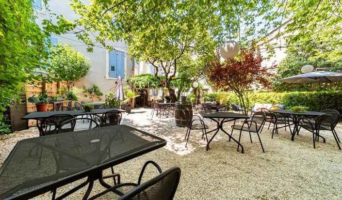 Image No.3-9 Bed Property for sale