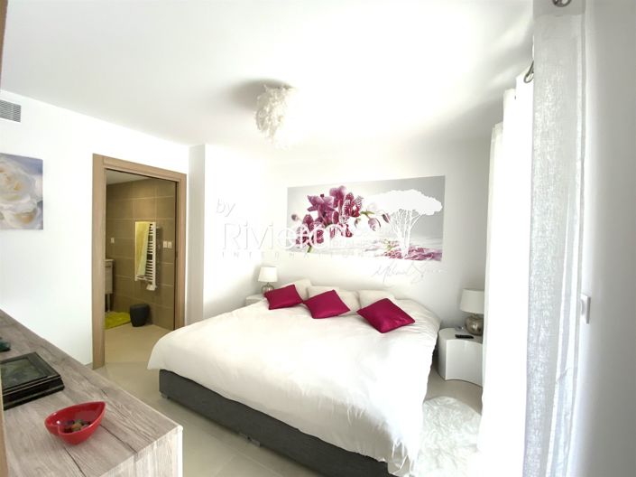Image No.9-3 Bed Apartment for sale
