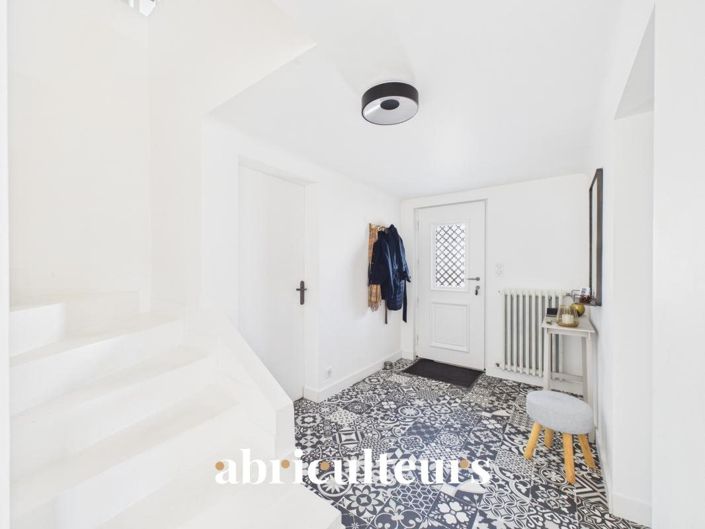 Image No.5-4 Bed House for sale