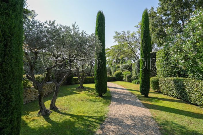 Image No.13-7 Bed House for sale