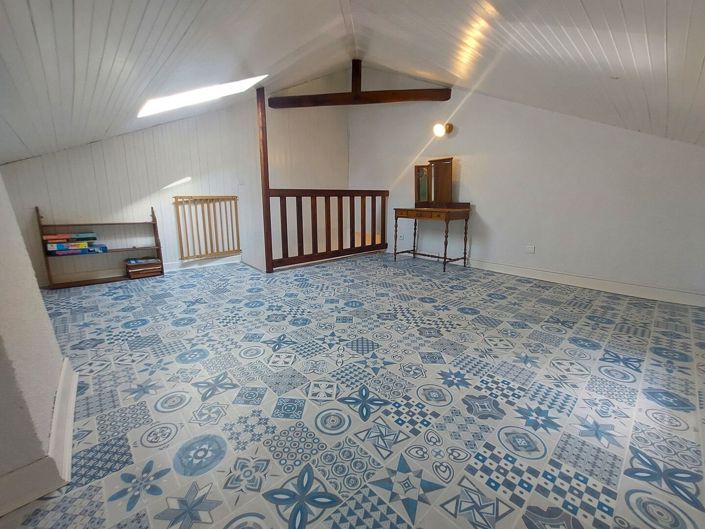 Image No.12-4 Bed House for sale