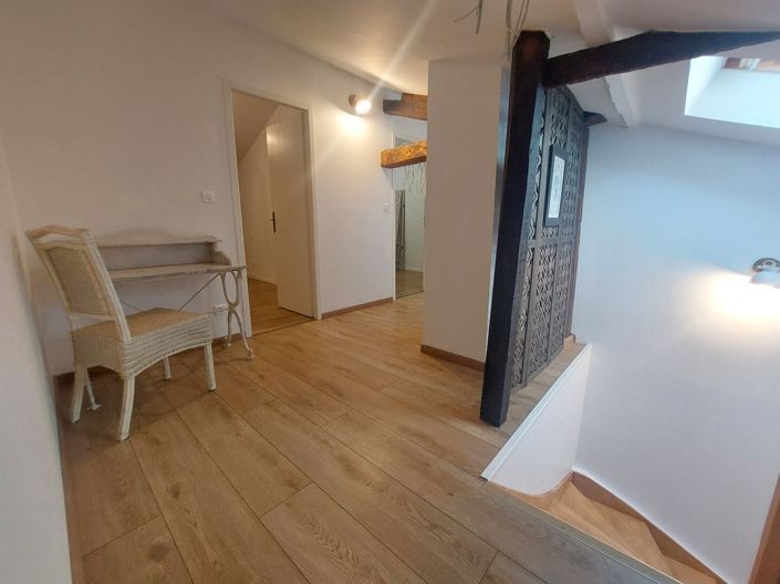 Image No.15-4 Bed House for sale