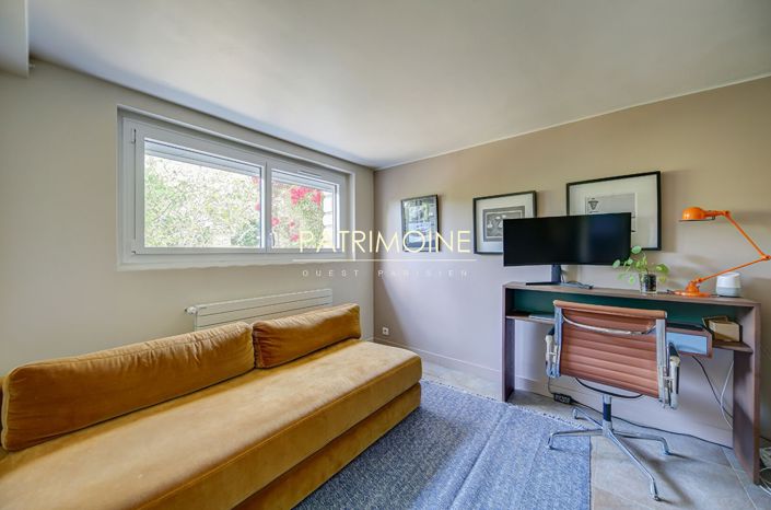 Image No.15-4 Bed House for sale