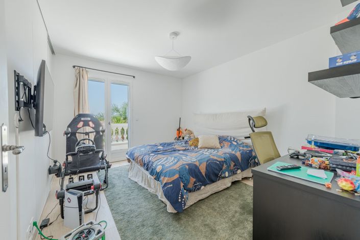 Image No.11-4 Bed House for sale