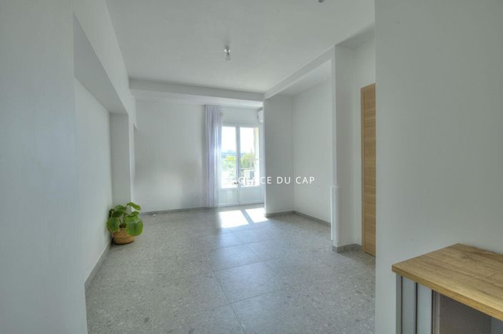 Image No.6-Appartement de 1 chambre à vendre à Saint-Raphael