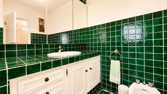 Image No.11-3 Bed House for sale