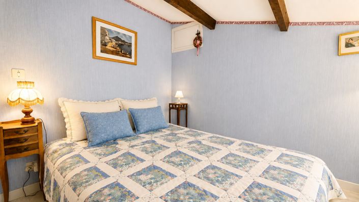 Image No.13-3 Bed House for sale