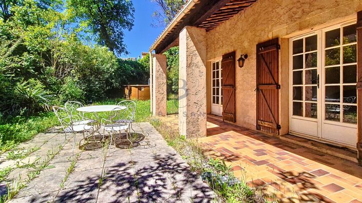 Image No.6-Maison de 4 chambres à vendre à Fréjus