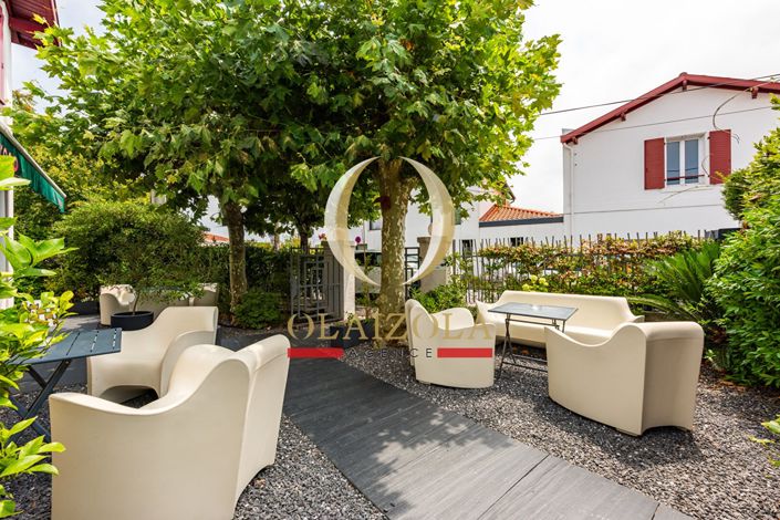 Image No.3-9 Bed House for sale