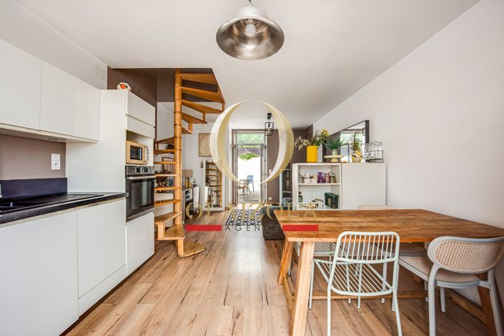 Image No.2-3 Bed House for sale