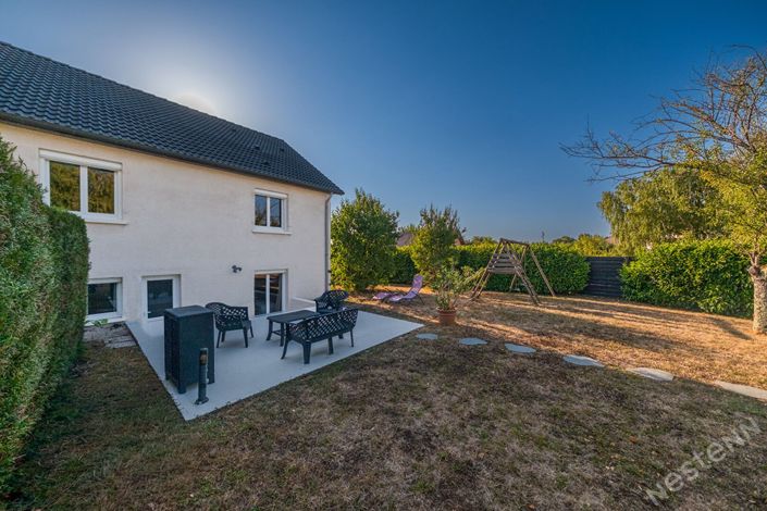 Image No.2-5 Bed House for sale