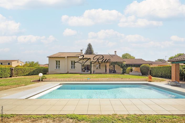 Image No.2-4 Bed House for sale