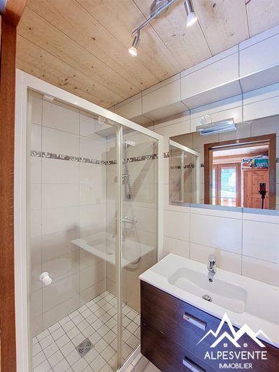 Image No.14-3 Bed Apartment for sale