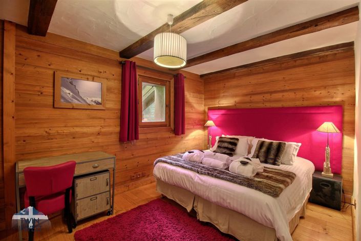 Image No.15-5 Bed House for sale