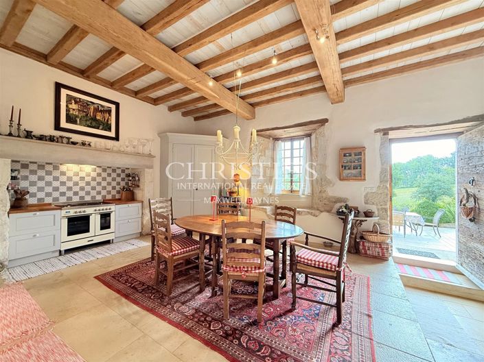 Image No.14-3 Bed House for sale