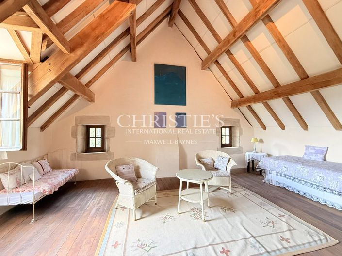 Image No.34-3 Bed House for sale