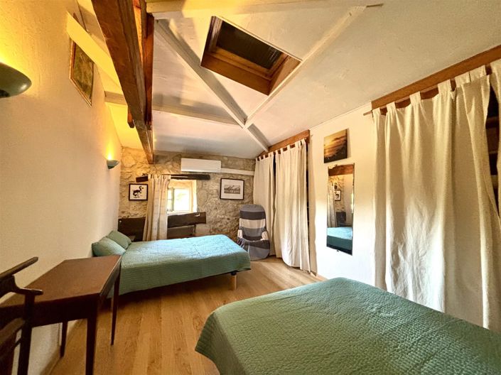 Image No.13-6 Bed House for sale