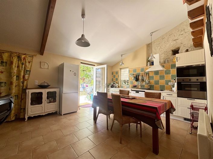 Image No.18-6 Bed House for sale