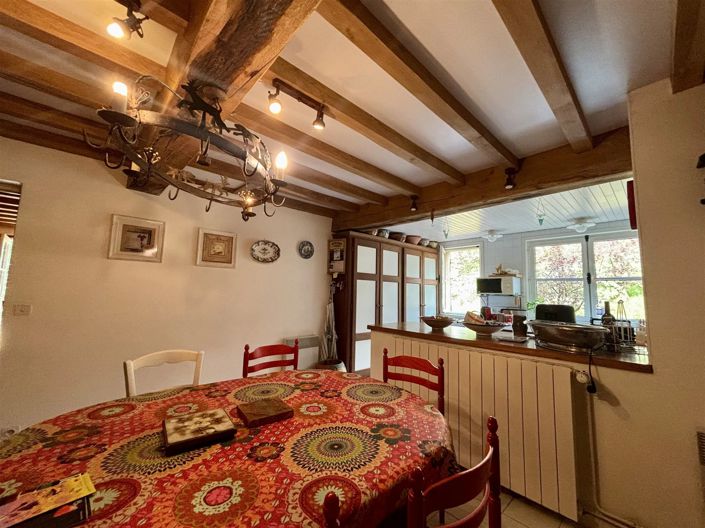 Image No.10-8 Bed House for sale