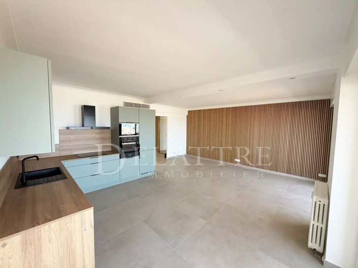Image No.2-Appartement de 2 chambres à vendre à Antibes