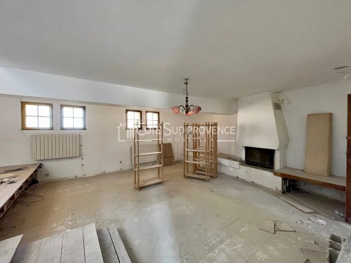 Image No.15-House for sale