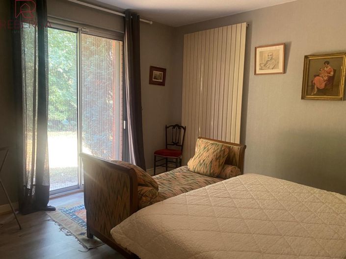 Image No.15-5 Bed House for sale