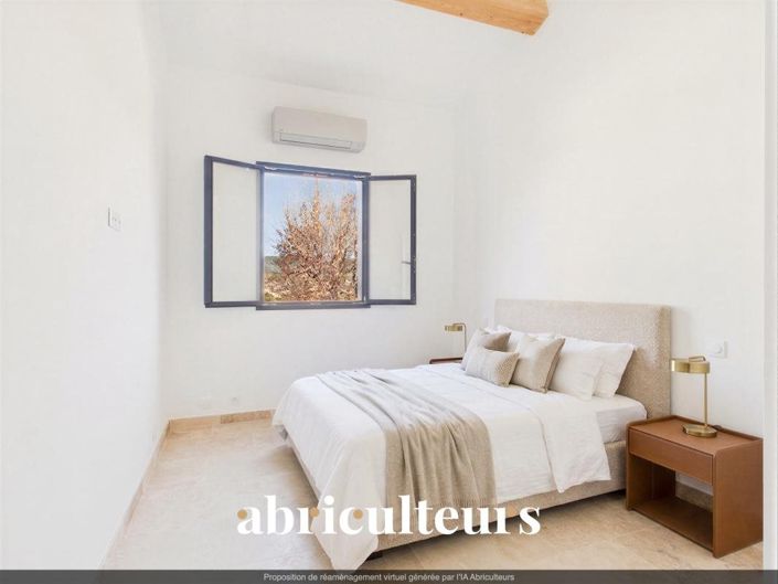 Image No.13-2 Bed House for sale