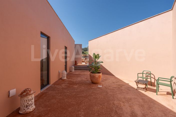 Image No.46-Propriété de 4 chambres à vendre à Lagos