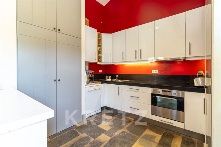 Image No.4-1 Bed House for sale