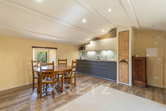 Image No.5-1 Bed House for sale