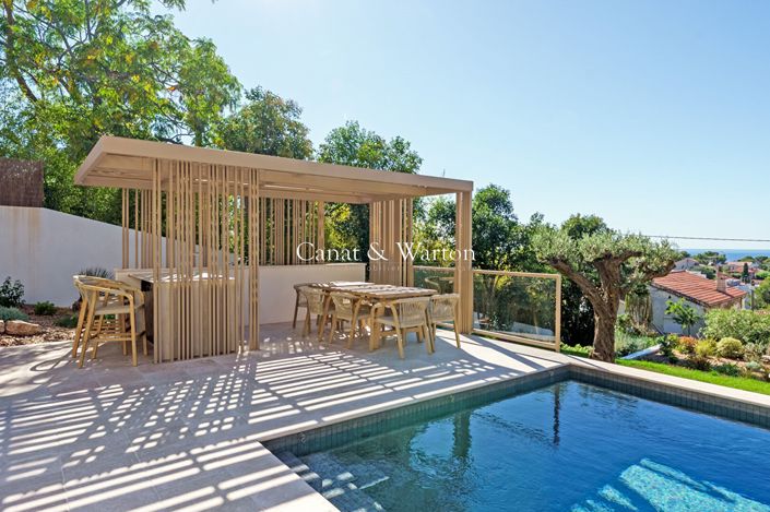 Image No.5-6 Bed House for sale