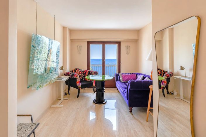 Image No.11-4 Bed House for sale