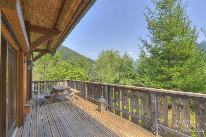 Image No.24-4 Bed House for sale