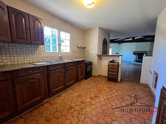 Image No.14-3 Bed House for sale