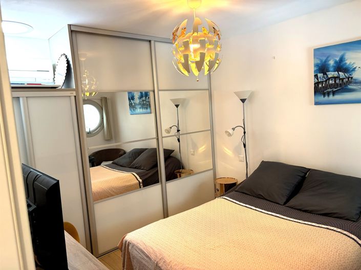 Image No.12-5 Bed House for sale