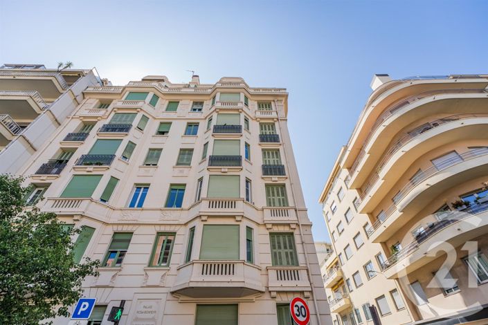 Image No.18-3 Bed Apartment for sale