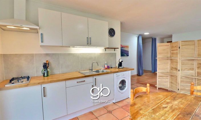 Image No.16-5 Bed House for sale