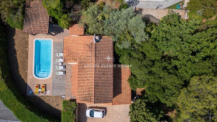 Image No.18-4 Bed House for sale